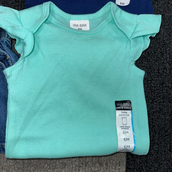 Lot of 8 assorted baby girl 6 month bundle some NWT - Picture 10 of 11